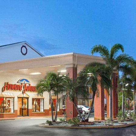 Howard Johnson By Wyndham Ft. Myers Fl Форт Майерс Екстериор снимка